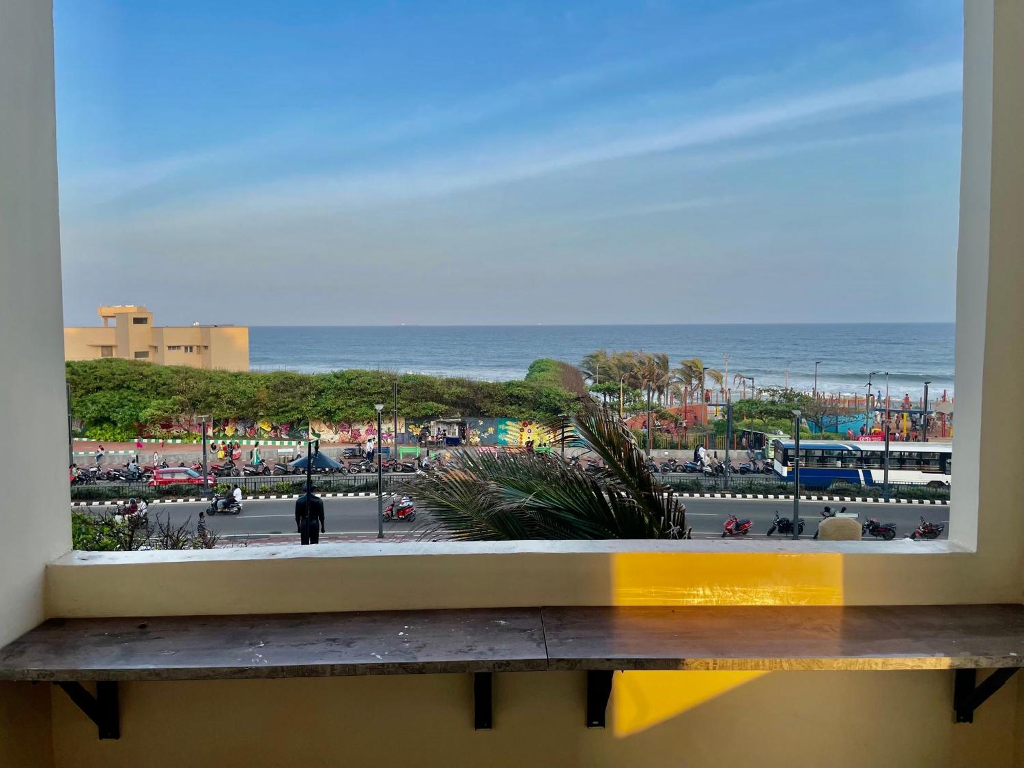Ferienwohnung Ocean'S Edge Visakhapatnam Exterior foto