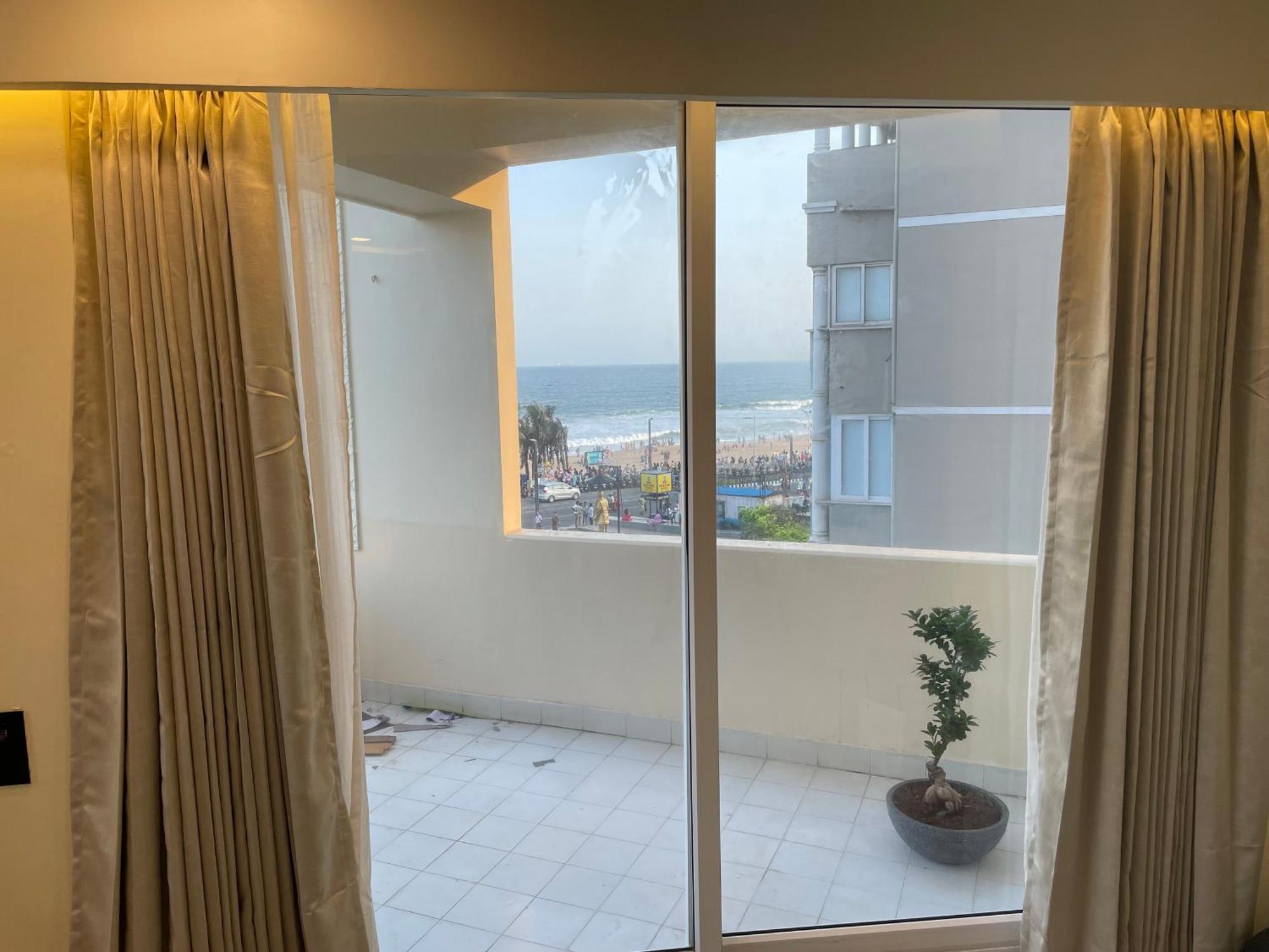Ferienwohnung Ocean'S Edge Visakhapatnam Exterior foto